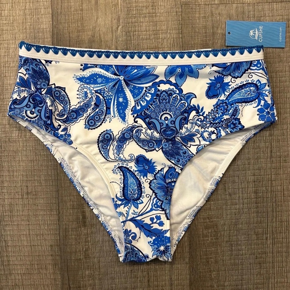 Cupshe Blue and White Paisley Bikini Bottom